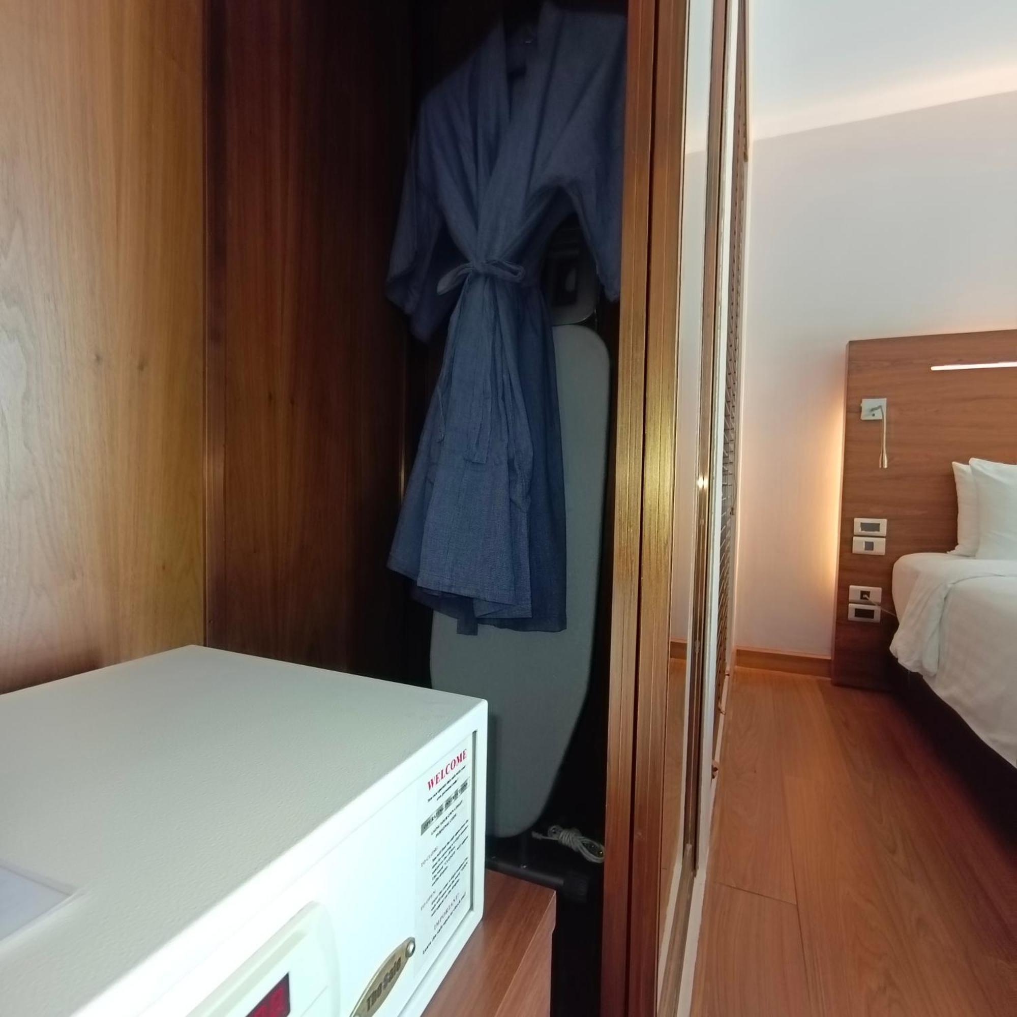 Sacha'S Hotel Uno Sha Μπανγκόκ Εξωτερικό φωτογραφία